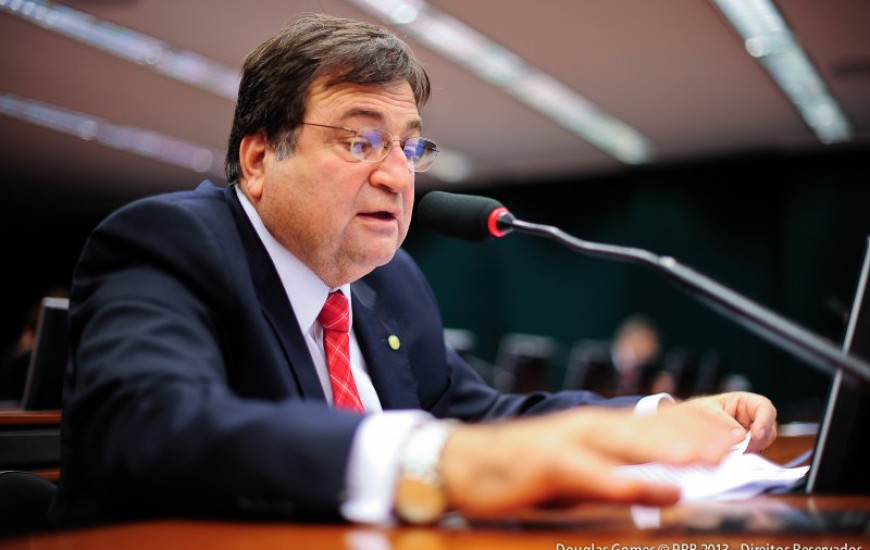 César Hallum