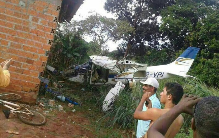 Queda de aeronave matou criança em 2014