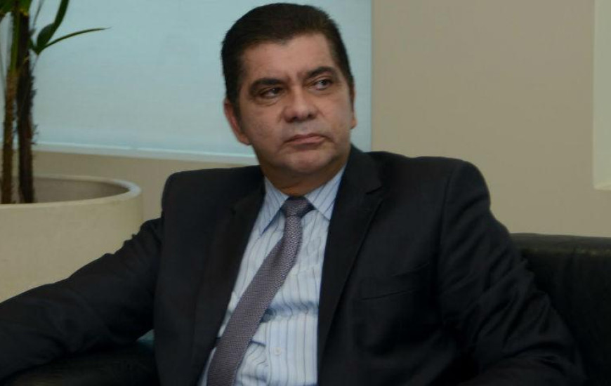 Candidato a governador afirma que cortes na Saúde mostra caos no Estado