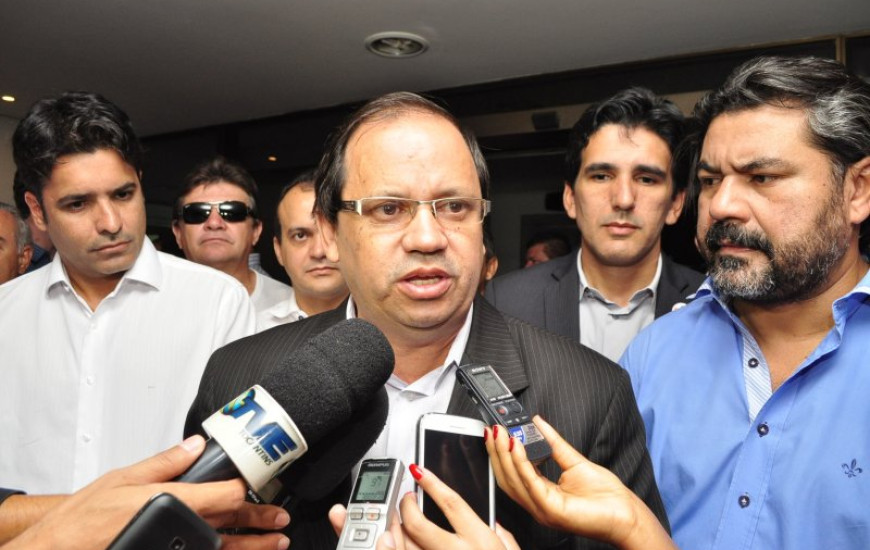 Eli Borges não apresentou defesa na AL
