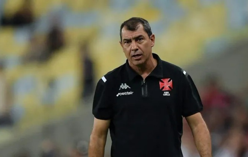 Fábio Carille em Flamengo x Vasco