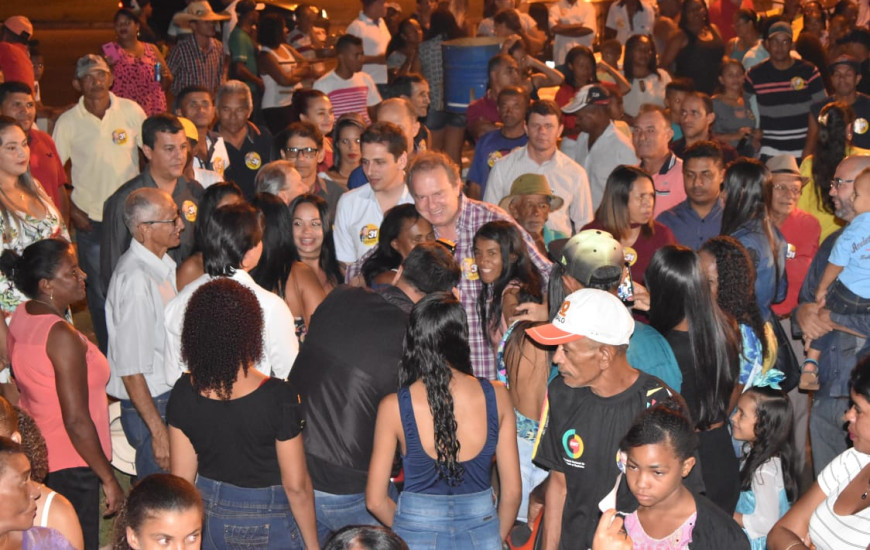 Carlesse em comício no Sudeste do Estado, na cidade de Almas