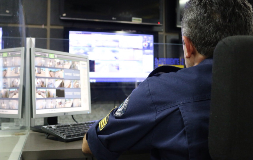 As câmeras estão espalhadas em pontos estratégicos da cidade
