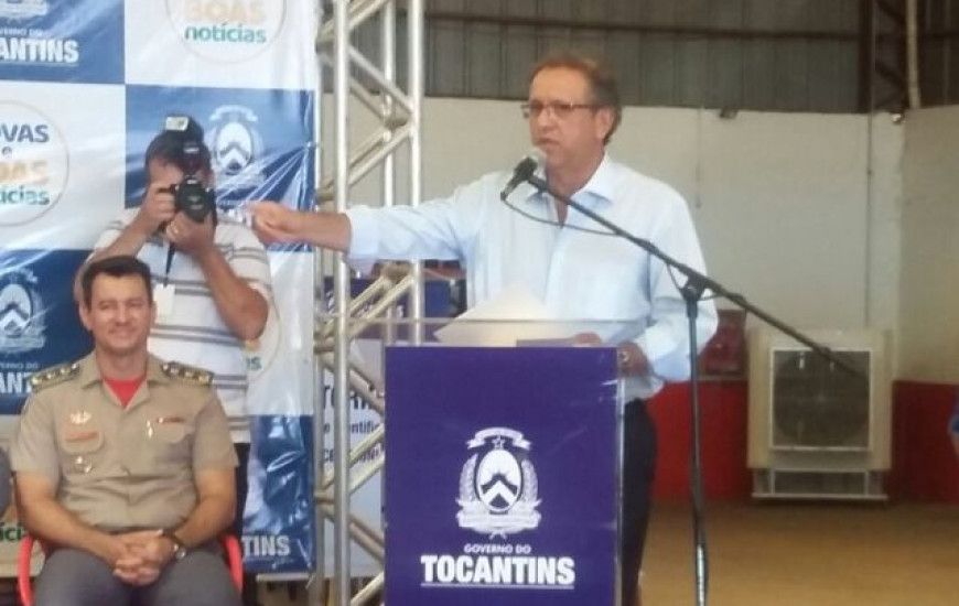 Marcelo Miranda falou com T1 durante entrega de equipamentos aos bombeiros