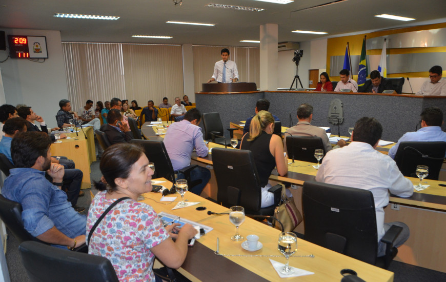 Debate foi realizado na Câmara de Palmas