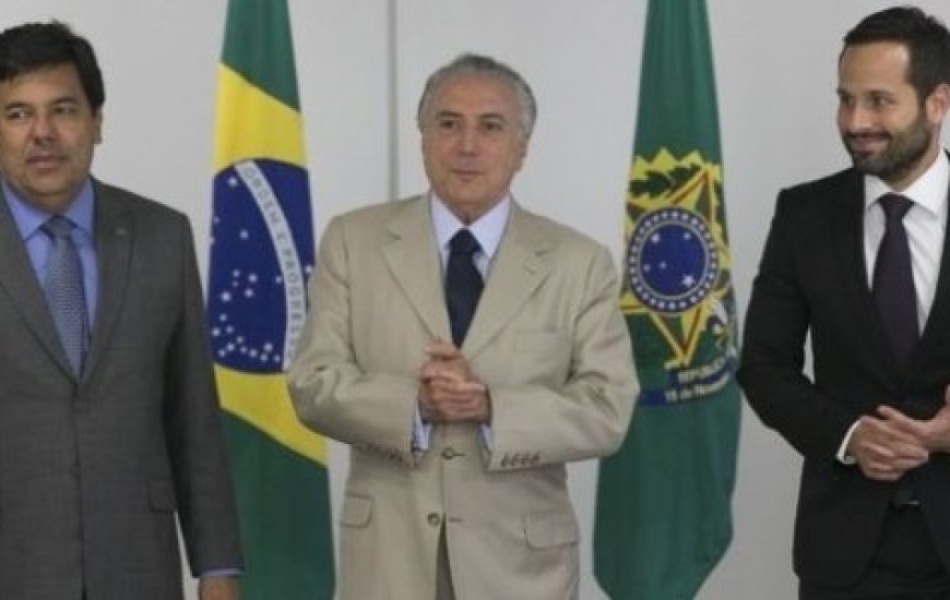 Temer volta atrás sobre o MinC