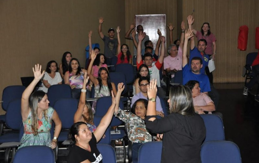 Greve foi definida em assembleia entre servidores