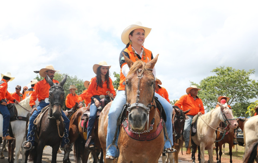 Kátia Abreu participou da 27ª edição da Cavalgada de Pau D'arco
