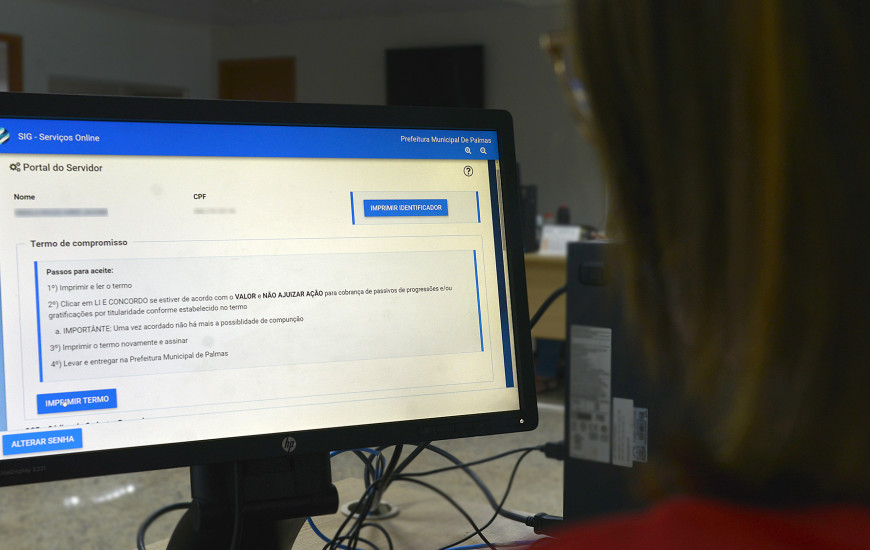 Para aderir ao Termo é necessário acessar o contracheque no Portal do Servidor 