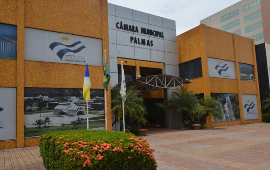 Servidores da Câmara de Palmas recebem salário antecipado