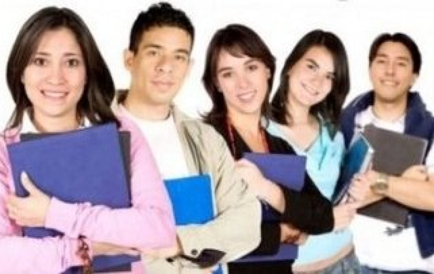 Mais de cem jovens devem se matricular