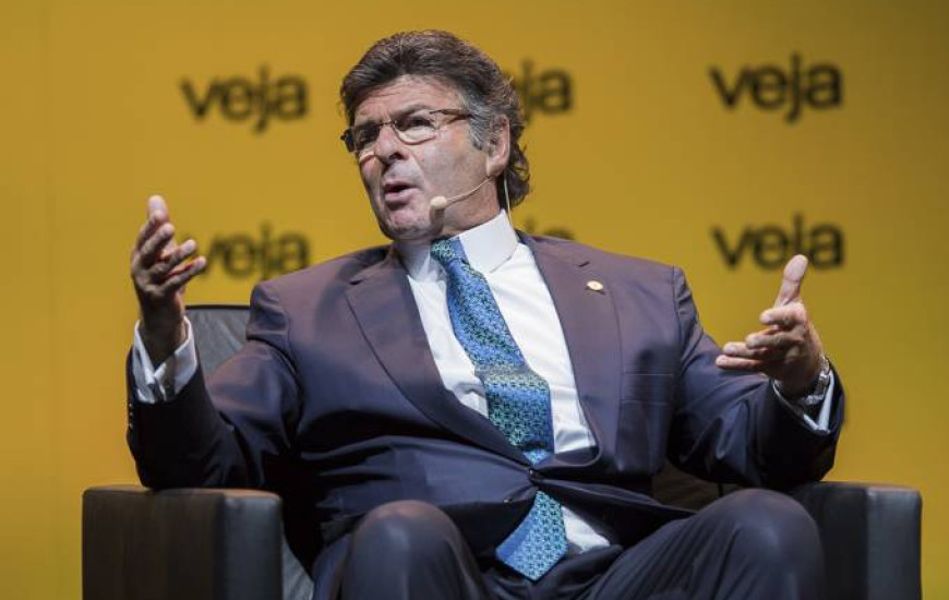 TSE estuda métodos legais para conter a proliferação de notícias falsas