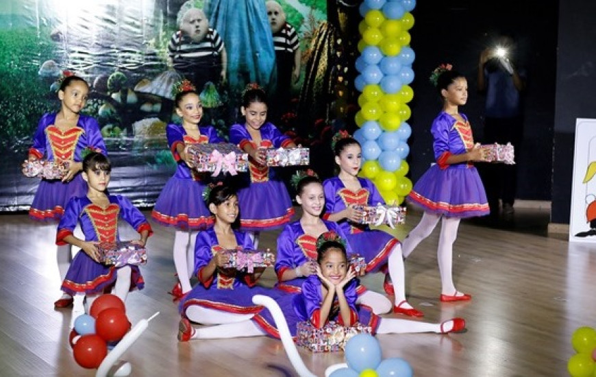 Turmas de Jazz Iniciante são para alunos de 10 a 14 anos