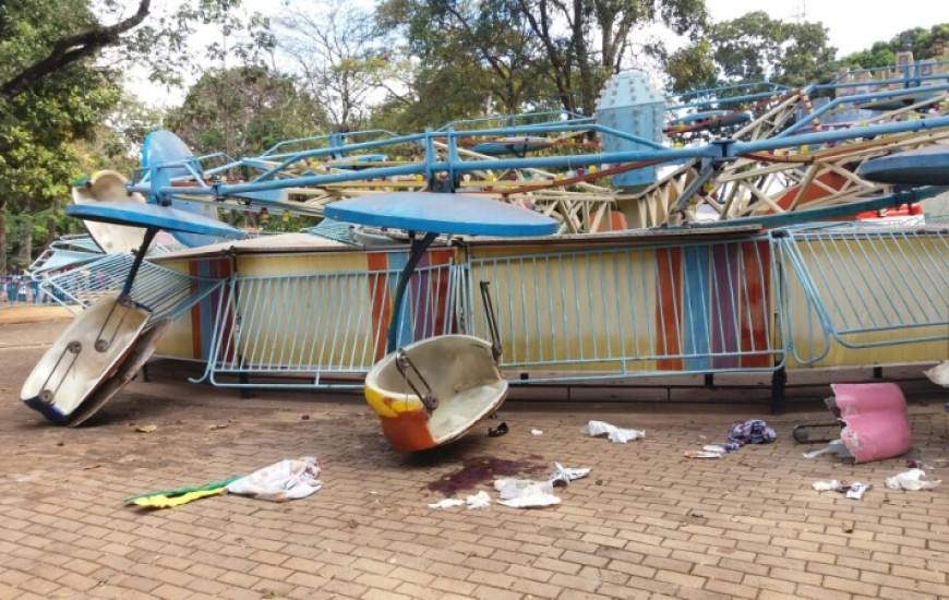 O local estava cheio de visitantes no momento do acidente