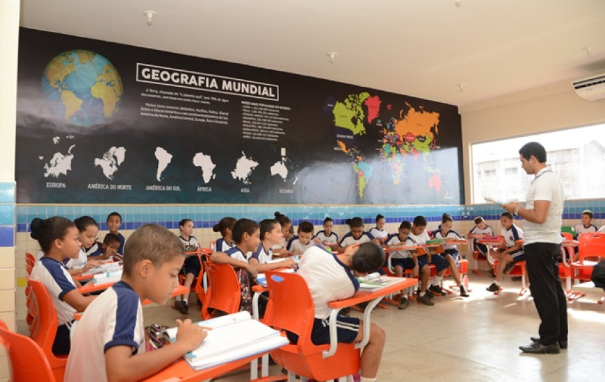  Escola de Tempo Integral (ETI) Almirante Tamandaré 