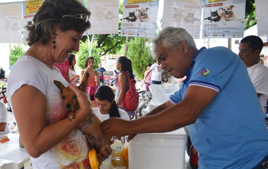 Meta é vacinar 18.795 mil animais