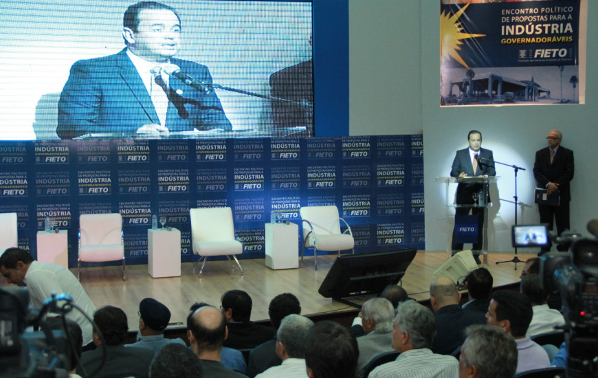 Candidatos apresentarão planos de governo