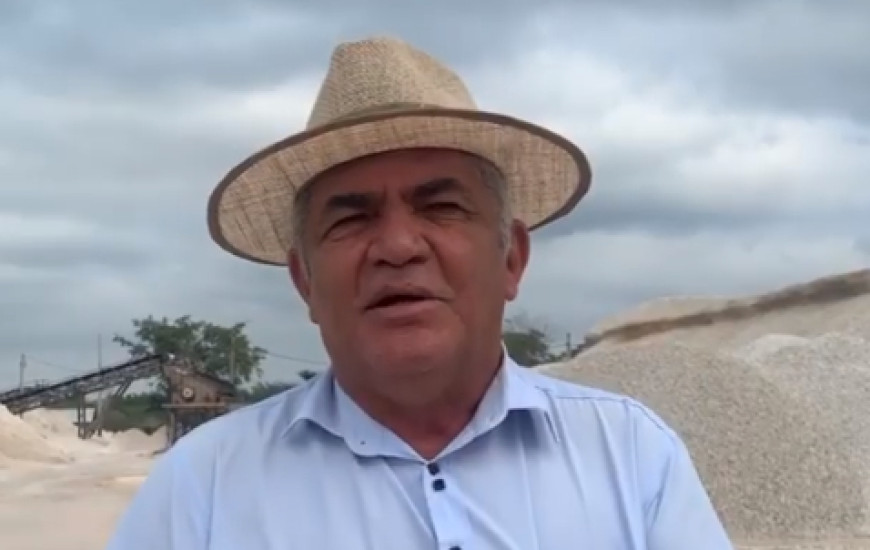 Prefeito de Araguatins, Aquiles da Areia (PP).