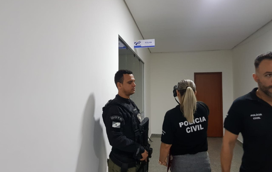 Mandados são cumpridos em gabinetes de vereadores