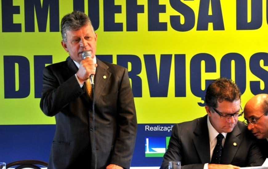 Deputado Angelo Agnolin (PDT)