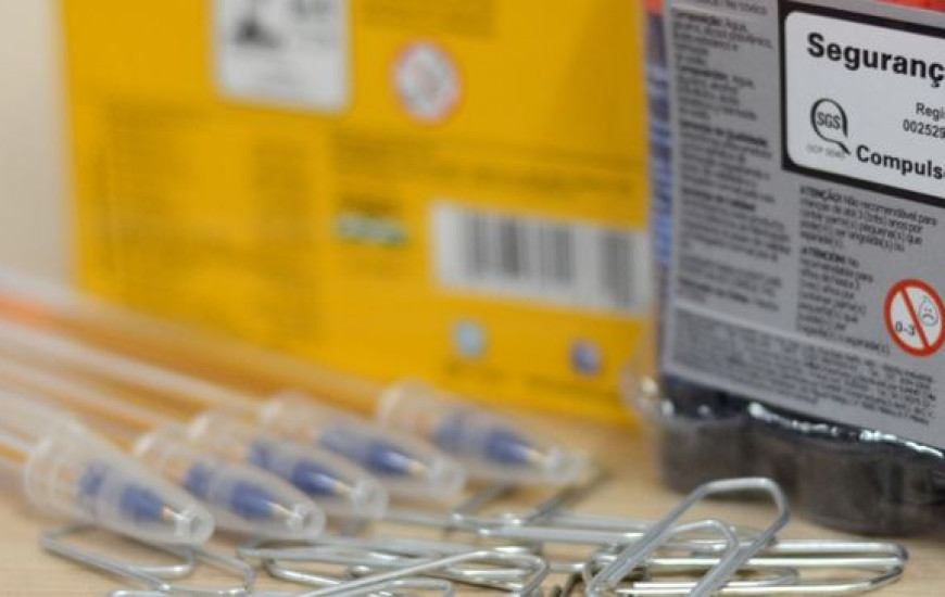 Material escolar precisa apresentar selo de segurança