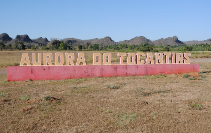 População de Aurora sofre com falta de água