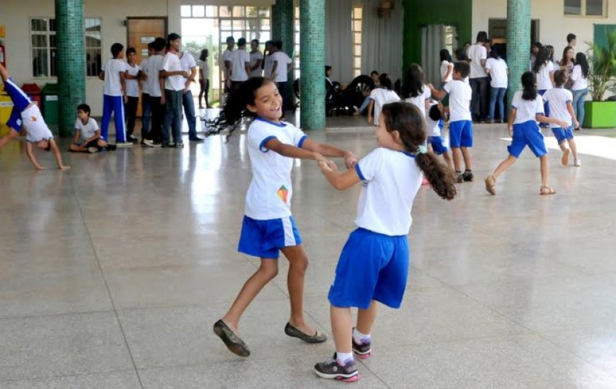 Alunos voltaram às aulas nesta 2ª