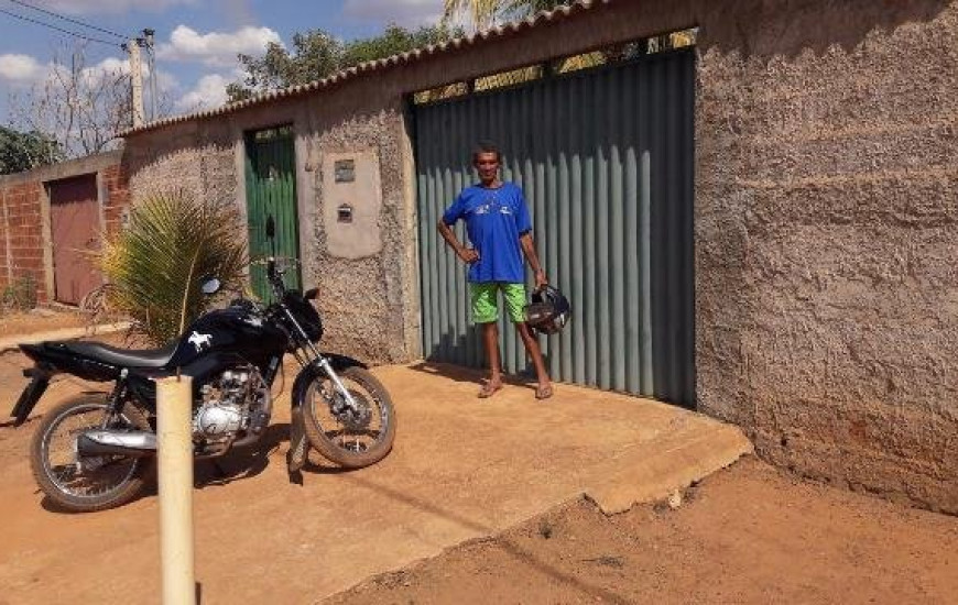 Moradores aguardam asfalto para o Taquari