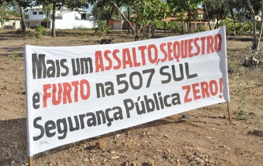 Faixa na 507 Sul
