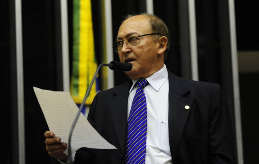 Deputado federal Lázaro Botelho
