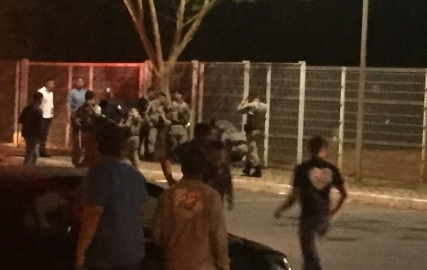 Militantes se envolvem em confusão na Católica