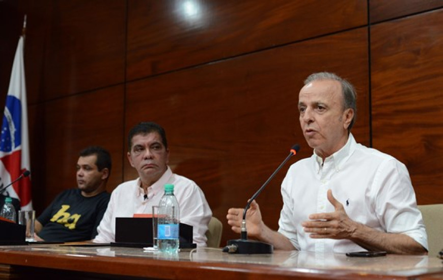 “Cada moeda que nós colocarmos aqui estaremos salvando vidas” , diz presidente