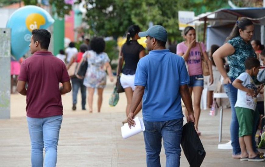 Comércio vê ânimo com injeção do salário do servidor municipal