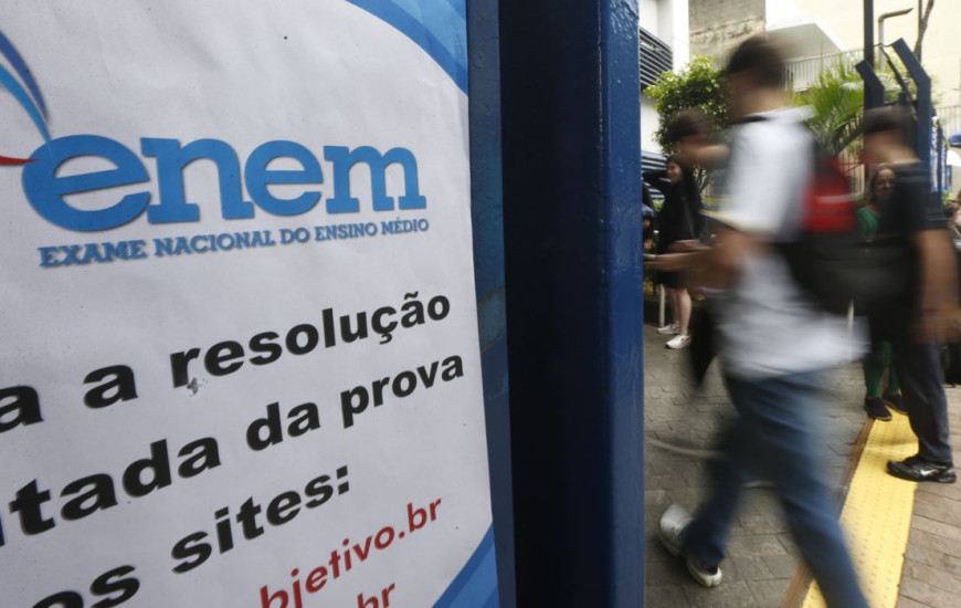 1º dia de provas do Enem 2025 ocorre neste domingo, 9
