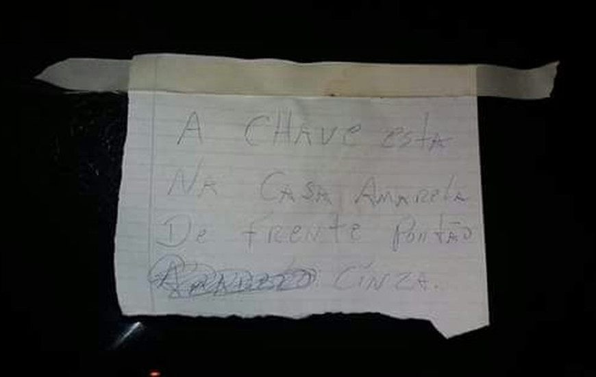 Ladrão deixa bilhete informando sobre a chave da moto