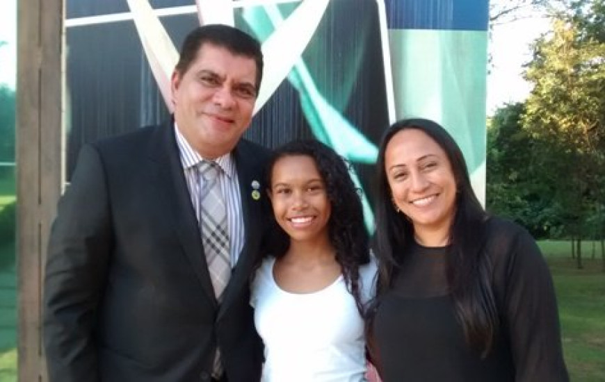 Nuyanne Aires com Amastha e Eliane Campos