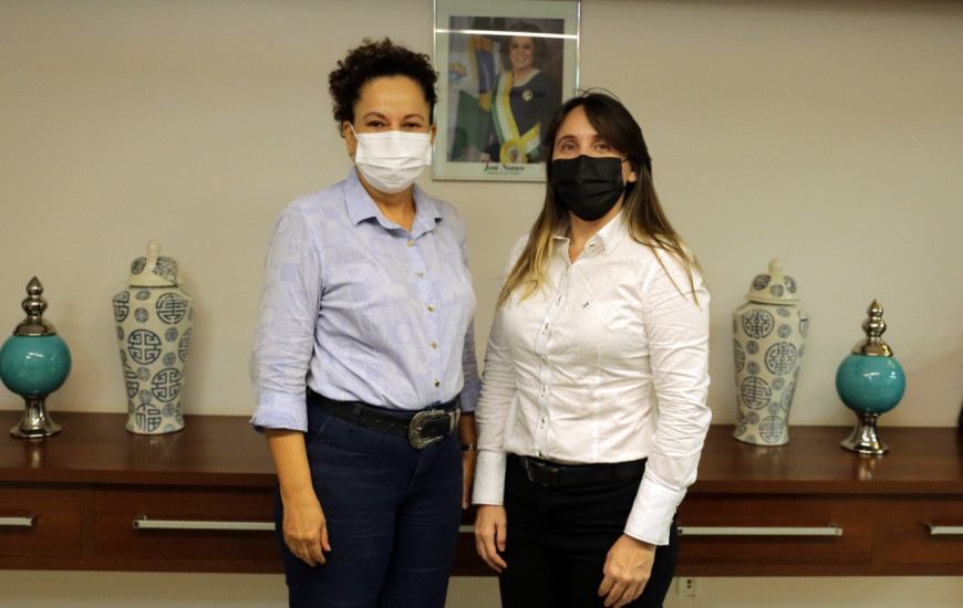 Prefeita Josi Nunes e a secretária Juliana Passarin