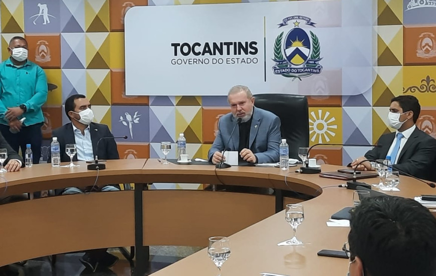 Coletiva de imprensa realizada na tarde desta terça-feira, 2.