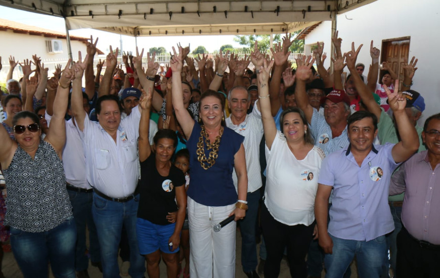 Candidata do PDT destaca atenção às famílias no seu plano de governo