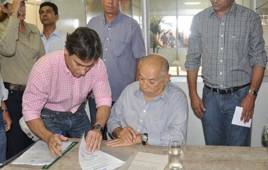 Autorização é assinada pelo governador