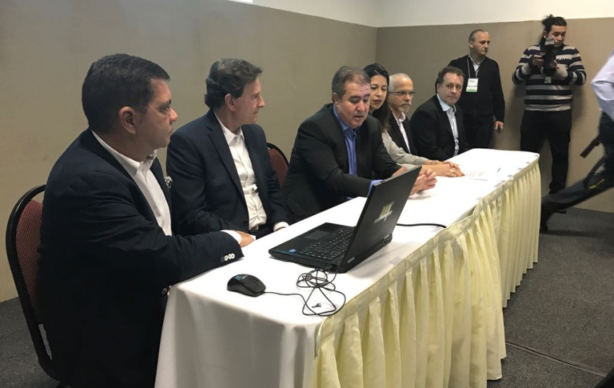 Amastha em abertura do Fórum Brasil de Gestão Ambiental