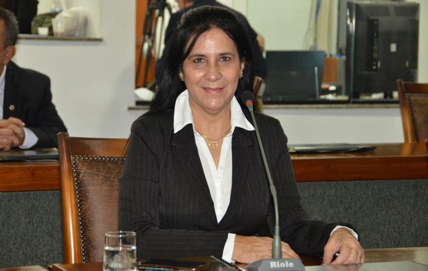 Deputada sofreu um aneurisma cerebral hemorrágico