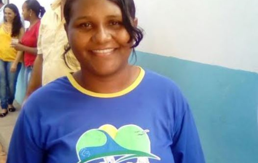 Solange é funcionária pública da prefeitura de Almas