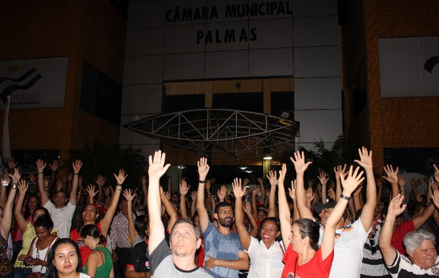 Assembleia foi realizada na noite desta terça, 19