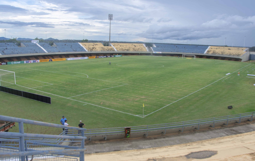 A primeira partida acontece neste sábado, 12, às 16 horas