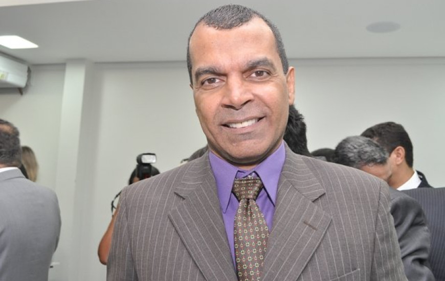 Luiz Teixeira deve assumir Secretária de Saúde