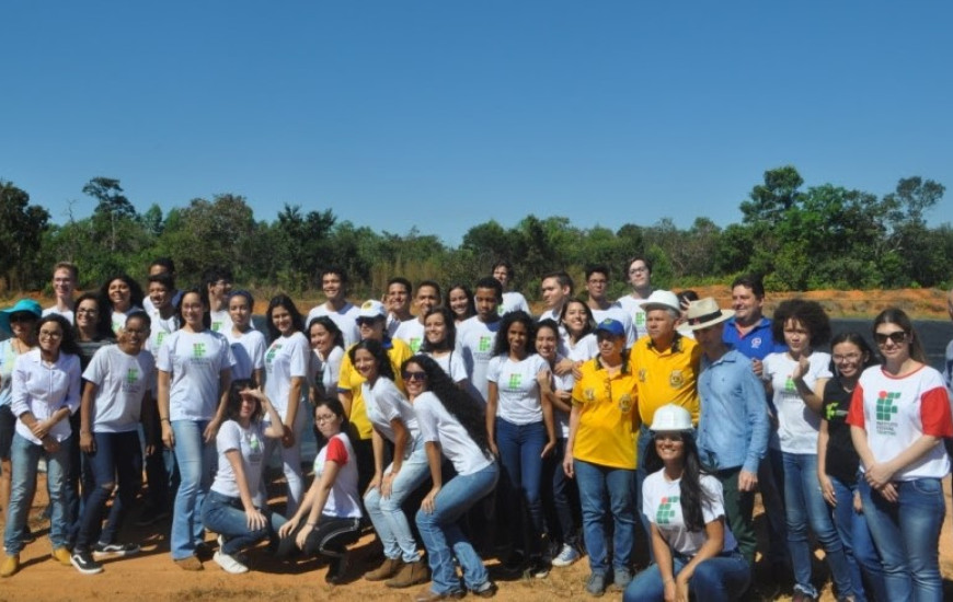 Visita dos alunos do IFTO a aterro 
