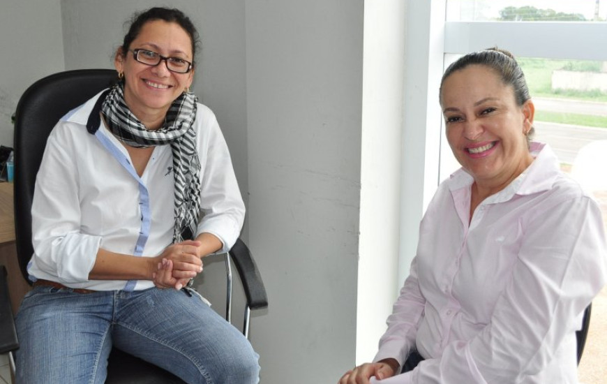 Josi Nunes em visita ao T1 Notícias