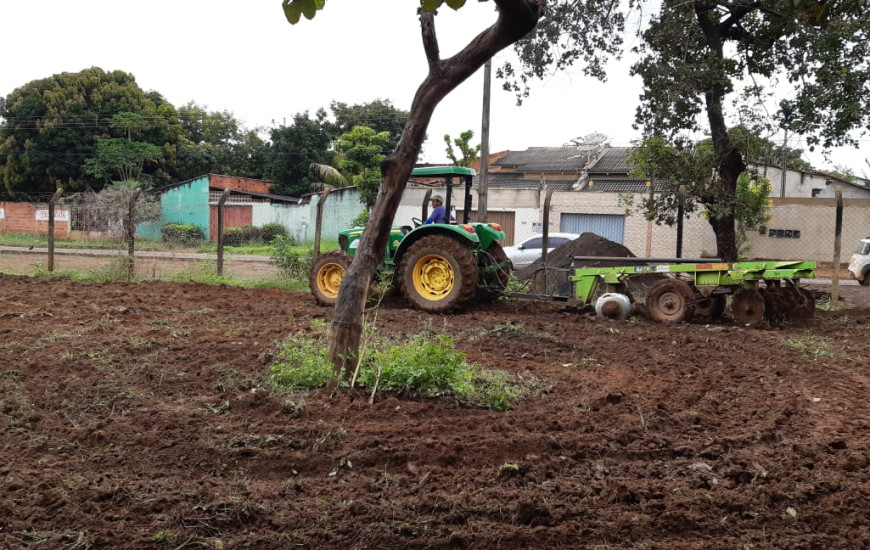 O trabalho está sendo conduzido com número reduzido de servidores.