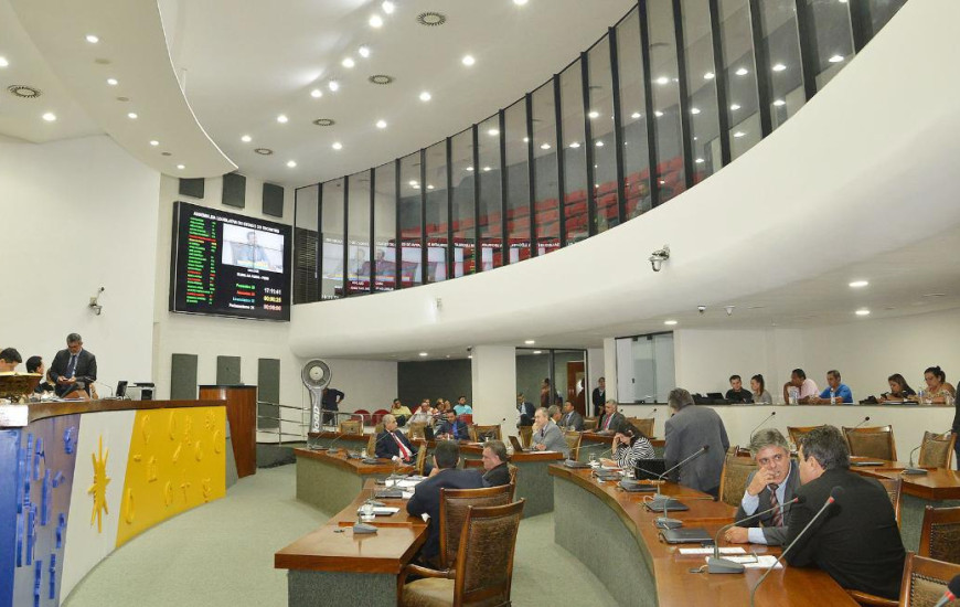 Deputados debaterão projeto na AL
